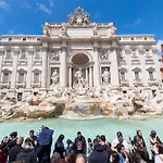 Trevi Fountain Superior Suites