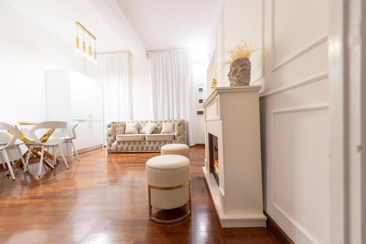 Apartment Trevi Fountain Superior Rom